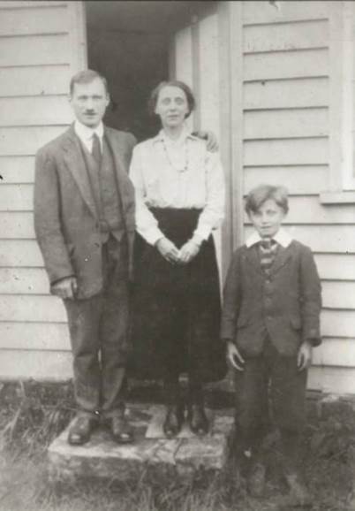 Henry Louis with wife Grace and son Henry Louis c.1920